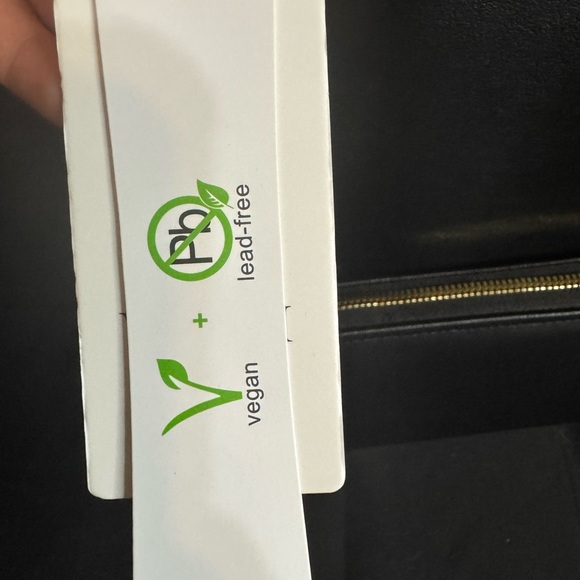 Elegant Black Women's Tote Bag with Wallet - Picture 2 of 4